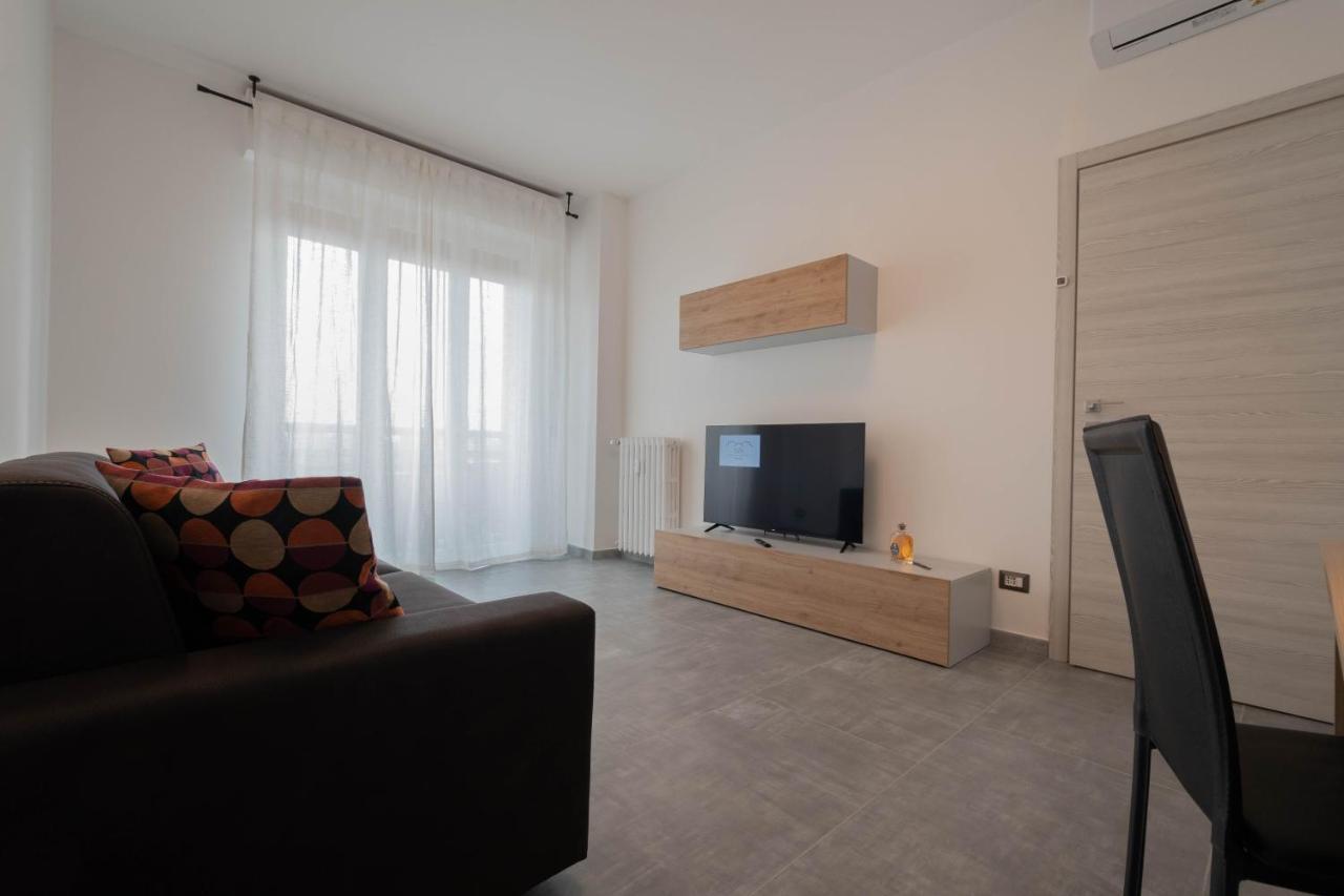 Apartment L&M, Rhomilanofiera Боллате Екстер'єр фото